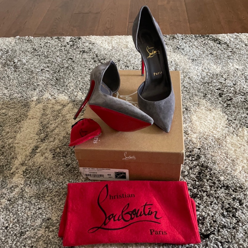 NEW Authentic Christian Louboutin Iriza Pump Sz 40